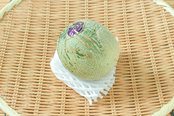 メロン（青肉種） 【業務用食材の仕入れなら八面六臂】