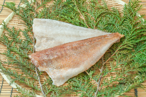 赤魚センターカット（20） 【業務用食材の仕入れなら八面六臂】