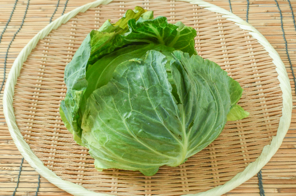 夏キャベツ（7玉サイズ） 【業務用食材の仕入れなら八面六臂】