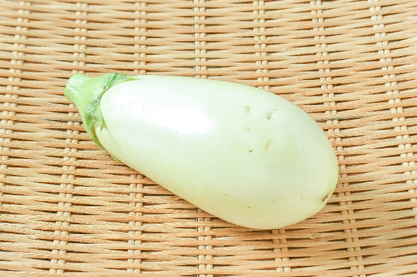 純白茄子（2L）