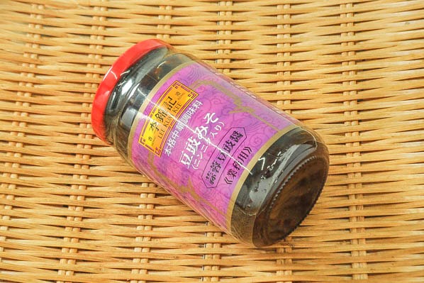 蒜蓉豆豉醤（トウチジャンニンニク入り）