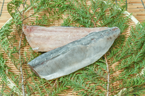 アジフィレ（骨取り済）175-225gr