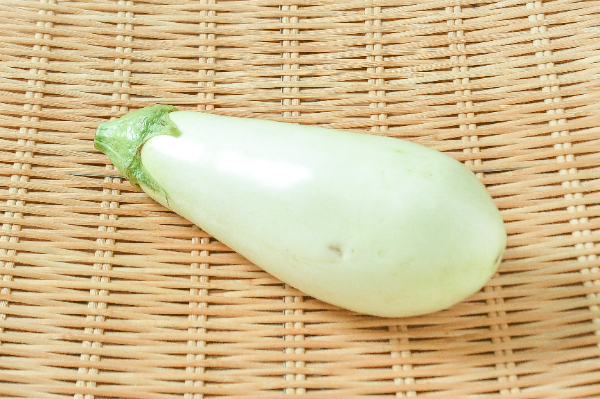 純白茄子　200gr