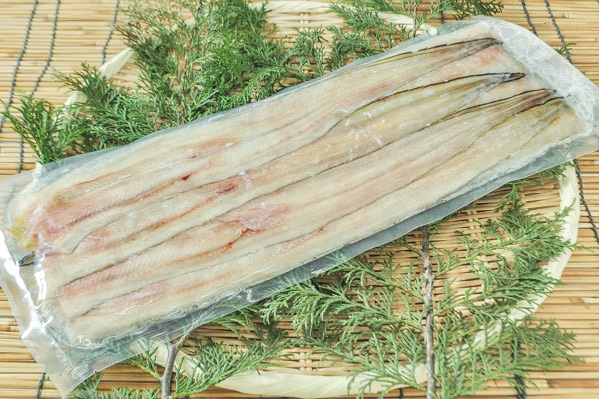 生アナゴ開きパック（31-35cm）（冷凍）