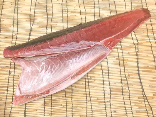 天然本マグロ（腹ロイン）（釣物） 【業務用食材の仕入れなら八面六臂】