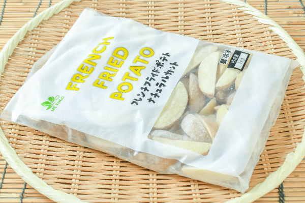 フライドポテト（ナチュラルカット皮付き）