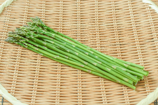 アスパラガス（B）100gr