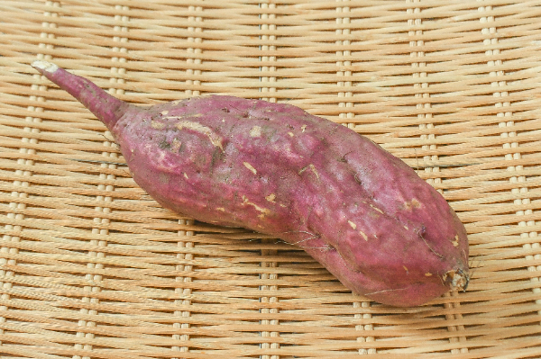 紅東（べにあずま） 【業務用食材の仕入れなら八面六臂】