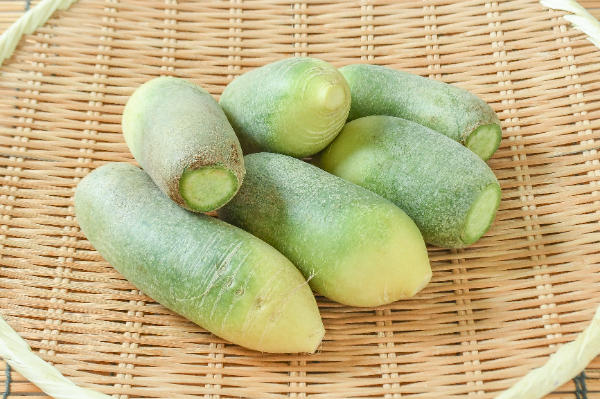 ビタミン大根（青芯大根）（小）1kg
