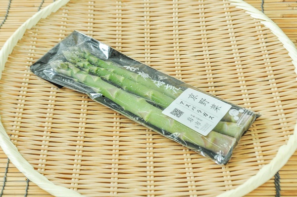 アスパラガス　3本入