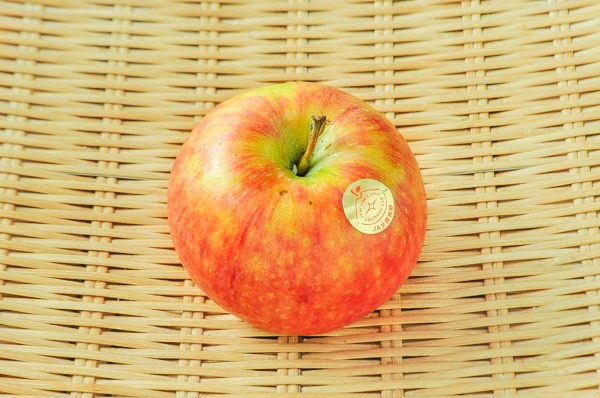リンゴ（シナノリップ）（32玉サイズ）（特秀）
