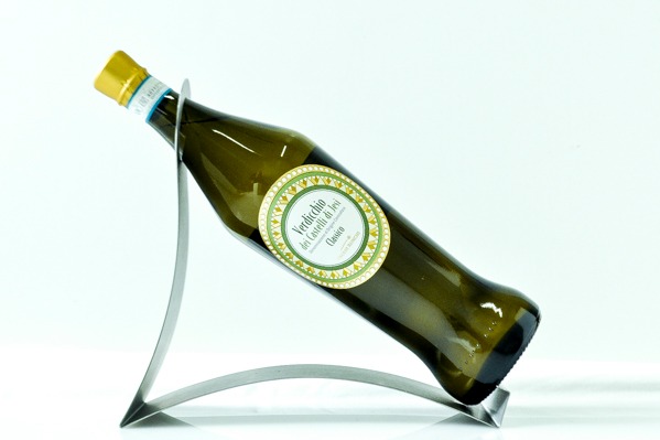 Verdicchio dei Castelli di Jesi Classico (Anfora Bottle)（ヴェルディッキオ・デイ・カステッリ・ディ・イエージ・クラッシコ）