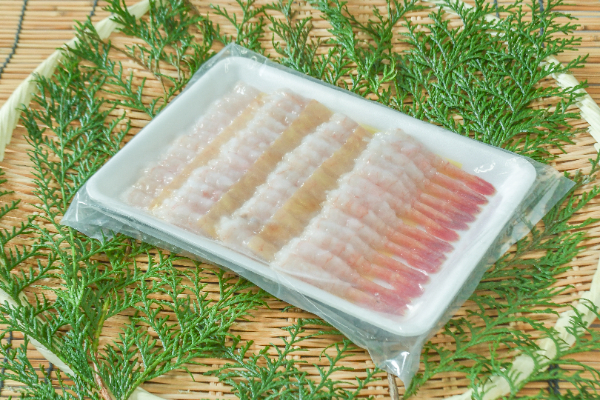 尾付きむき甘海老（生食用）