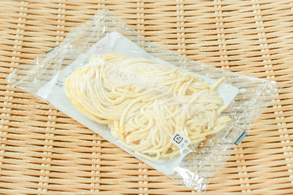 卵のタリオリーニ2.5mm（手打ち風）