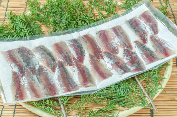 青あじフィレ（生食用）（急速凍結）
