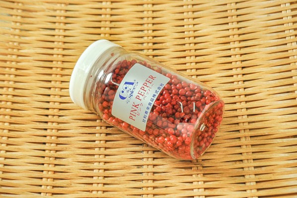 ピンクペッパー ホール 八面六臂