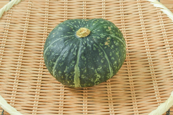 南瓜（10玉サイズ）（優）