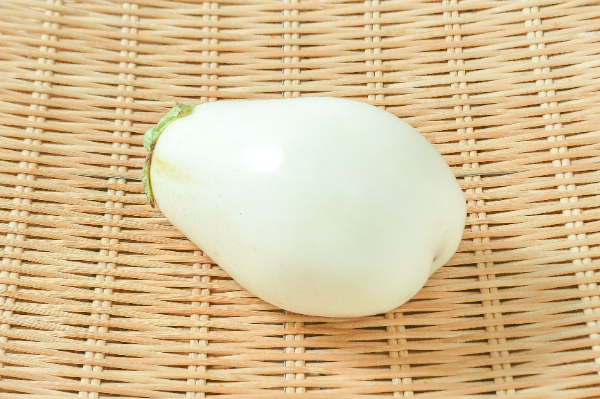 純白茄子（M）