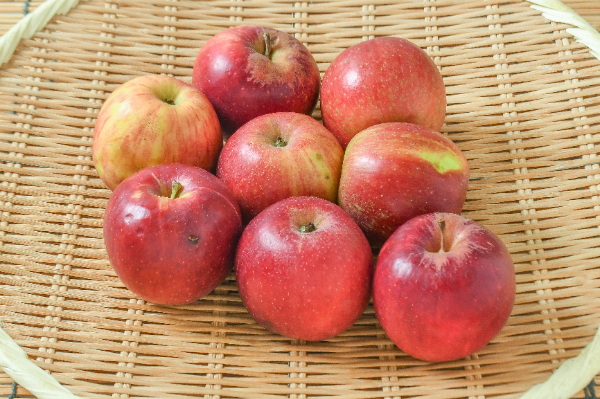 姫りんご 姫りんご（アルプス乙女）（AL） 【業務用食材の仕入れなら八面六臂】