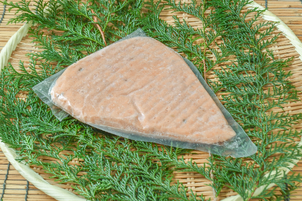 アトランティックサーモンたたき（加熱用）