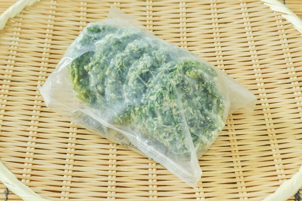 フライドコリアンダー（パクチーかき揚げ）（油調済み）