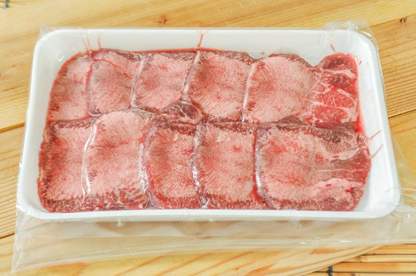 牛タンスライス厚切り