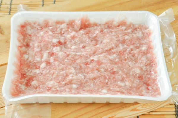 豚肉ミンチ粗挽き（冷凍）