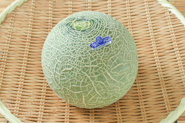 アールスメロン（マスクメロン​） 【業務用食材の仕入れなら八面六臂】