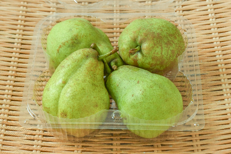 ラフランス ラ・フランス（18玉サイズ）（秀） 【業務用食材の仕入れなら八面六臂】
