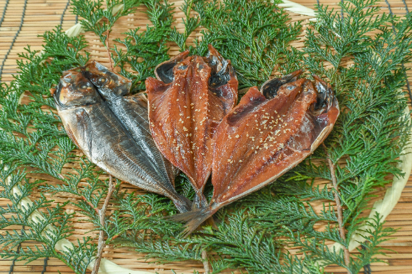 あじがごめ昆布干し　70-100gr
