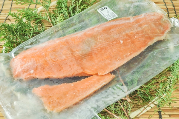 サーモントラウトフィレ（トリムE）（B品）