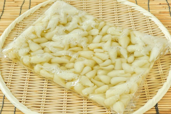 塩らっきょう 【業務用食材の仕入れなら八面六臂】