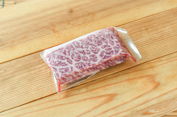 仙台牛モモステーキ（A5）