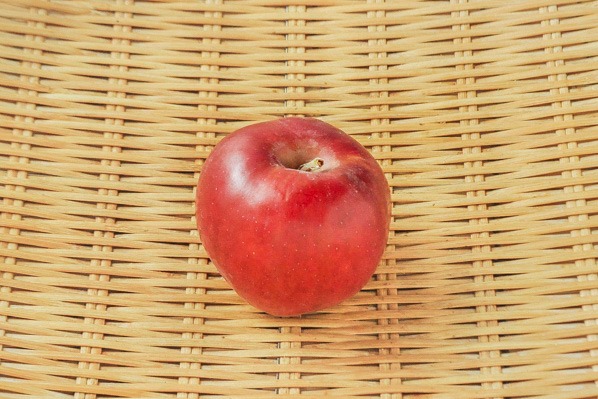 紅玉（赤りんご）（50玉サイズ）