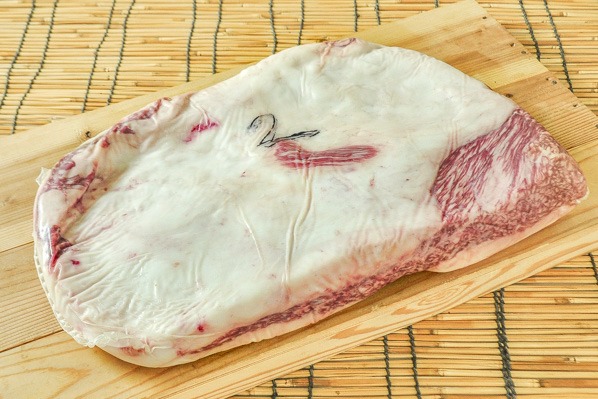 松阪牛バラ肉（並材）（A5） 1.5-2.2kg（三重県産）