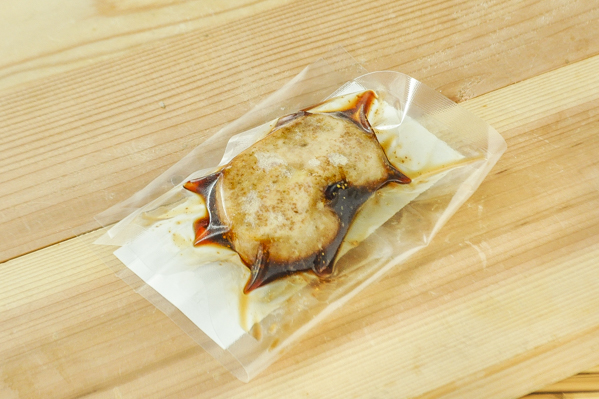 フォアグラポーション（タレ焼き風）