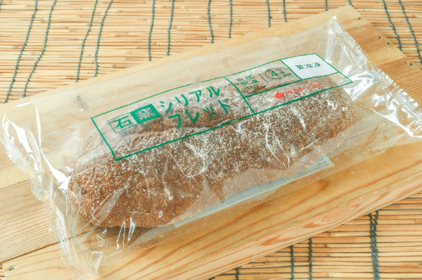TF石窯シリアルブレッド