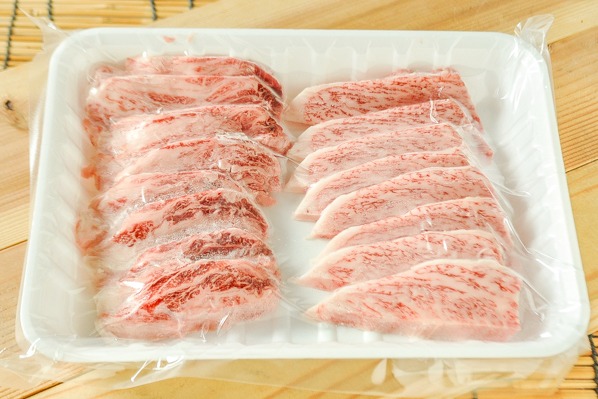 黒毛和牛A5カルビ手切り焼肉（冷凍） 【業務用食材の仕入れなら八面六臂】