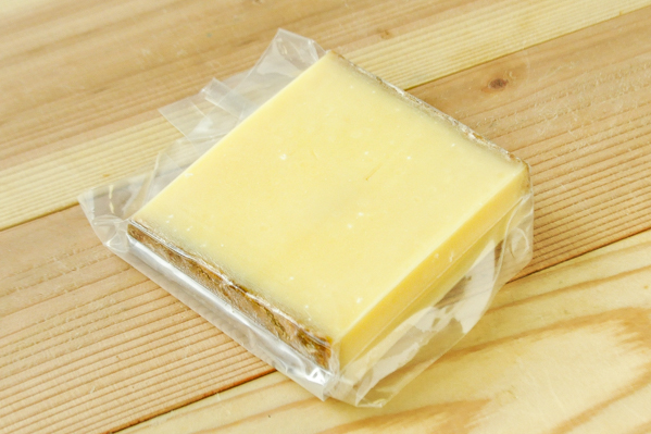 コンテチーズ（30ヵ月熟成）