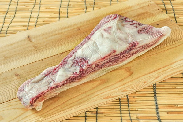 松阪牛バラ肉（並材）（A5） 【業務用食材の仕入れなら八面六臂】