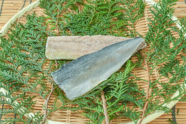 塩サバフィレ（50入サイズ）（骨取り済み）
