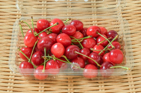 さくらんぼ（フランスワン）（秀）（M） 【業務用食材の仕入れなら