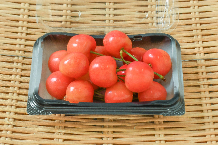 佐藤錦 【業務用食材の仕入れなら八面六臂】