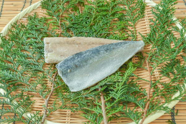 塩サバフィレ（40入サイズ）（骨取り済み）