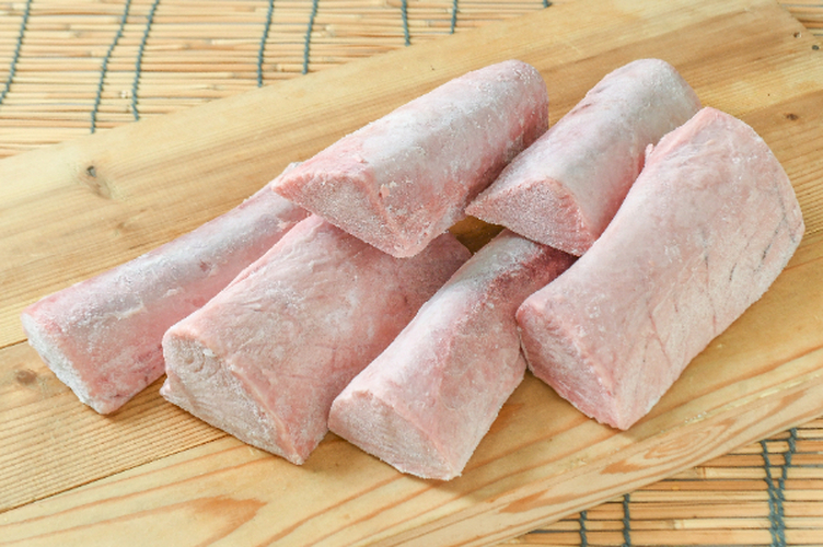 養殖本マグロ（筋肉）1kg