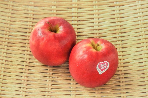 りんご（ピンクレディー）（46玉サイズ）