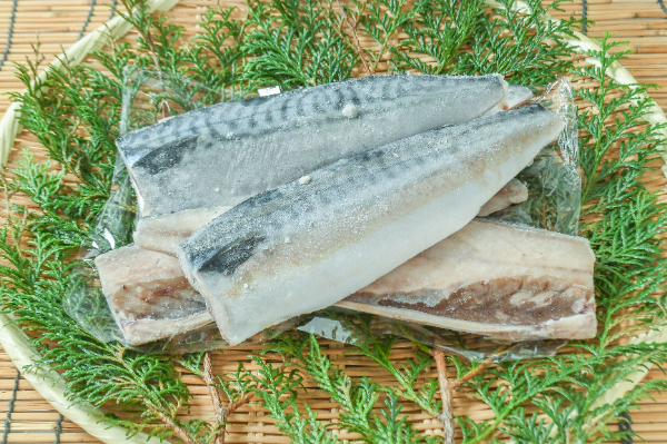 無塩サバフィレ（25‐35サイズ）