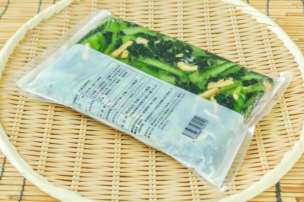 茨城産小松菜と揚げの煮物（冷凍）
