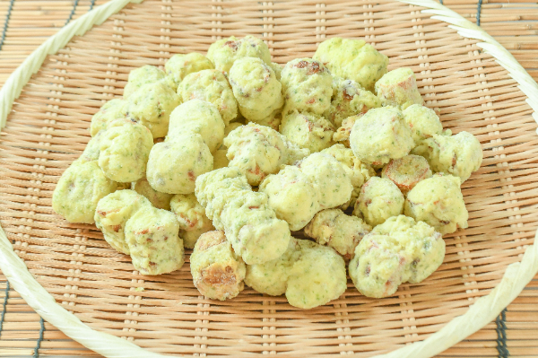 北海道産ゴーダチーズ入り竹輪磯辺揚げ