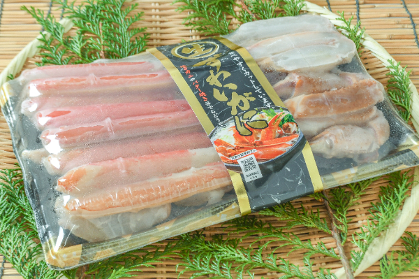 （マリンフーズ株式会社）生冷ズワイガニハーフポーション　850gr